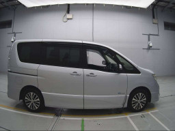 2014 Nissan Serena