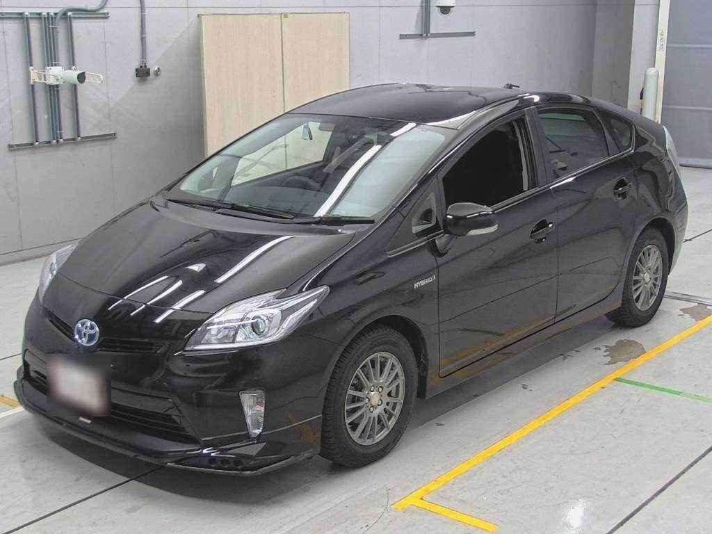 2015 Toyota Prius ZVW30[0]