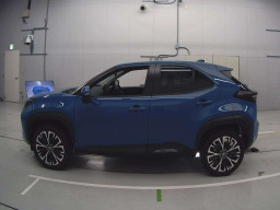 2021 Toyota YARIS CROSS