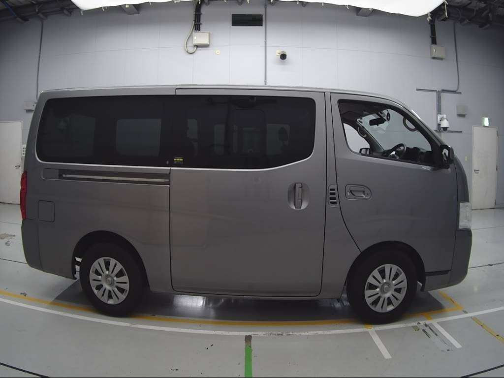 2015 Nissan NV350 CARAVAN VAN VW2E26[2]