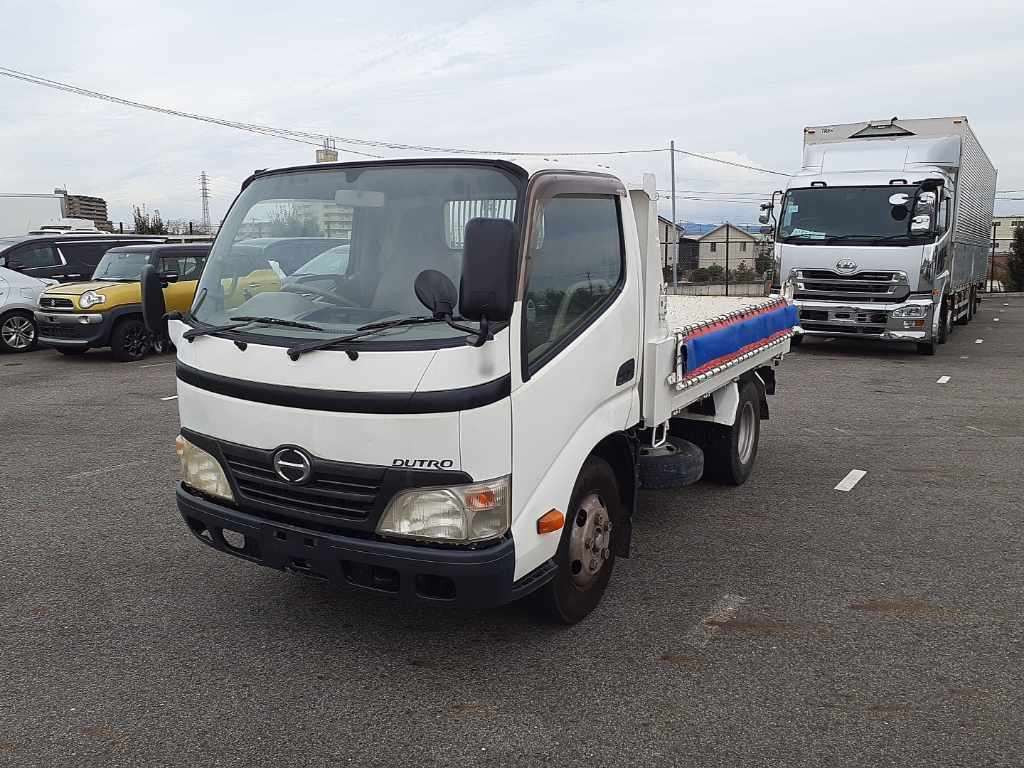 2010 Hino DUTRO XZU314T[0]