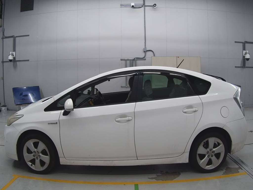 2009 Toyota Prius ZVW30[2]