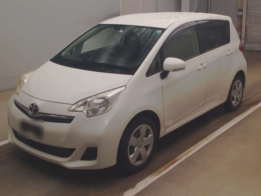 2013 Toyota Ractis NSP120[0]