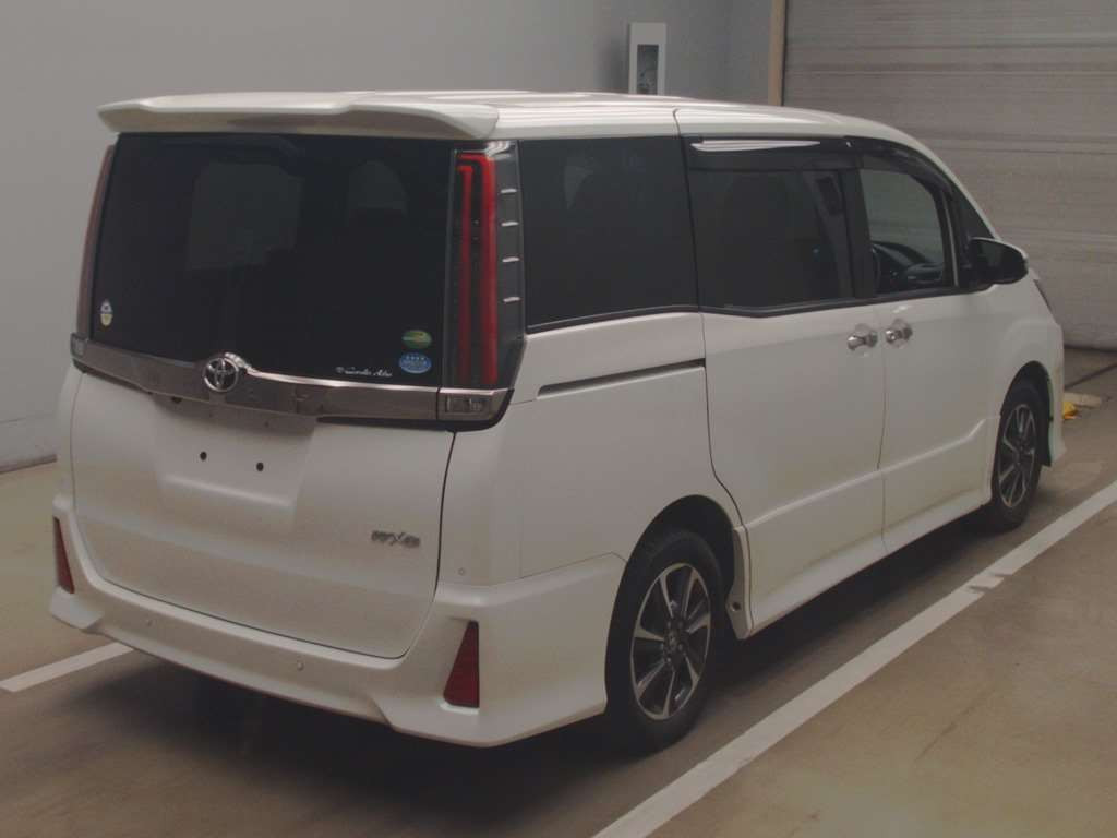 2020 Toyota Noah ZRR80W[1]