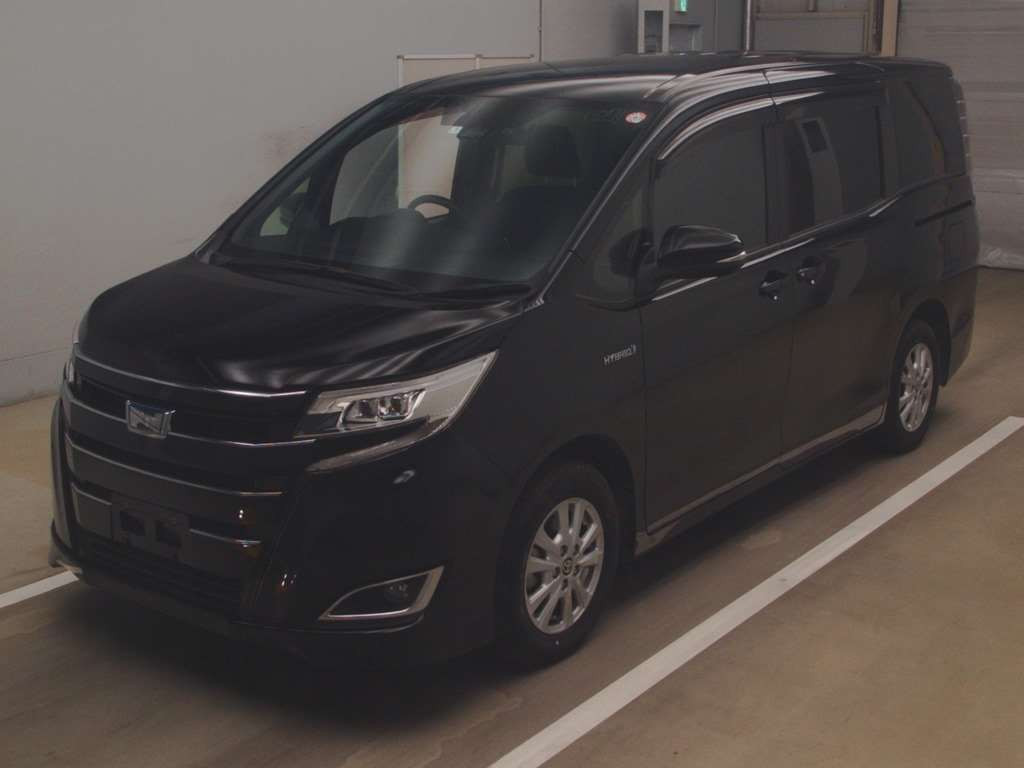 2019 Toyota Noah ZWR80G[0]