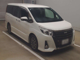 2016 Toyota Noah