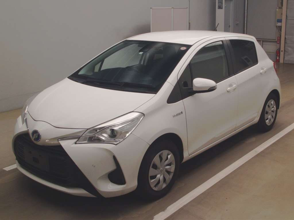 2019 Toyota Vitz NHP130[0]