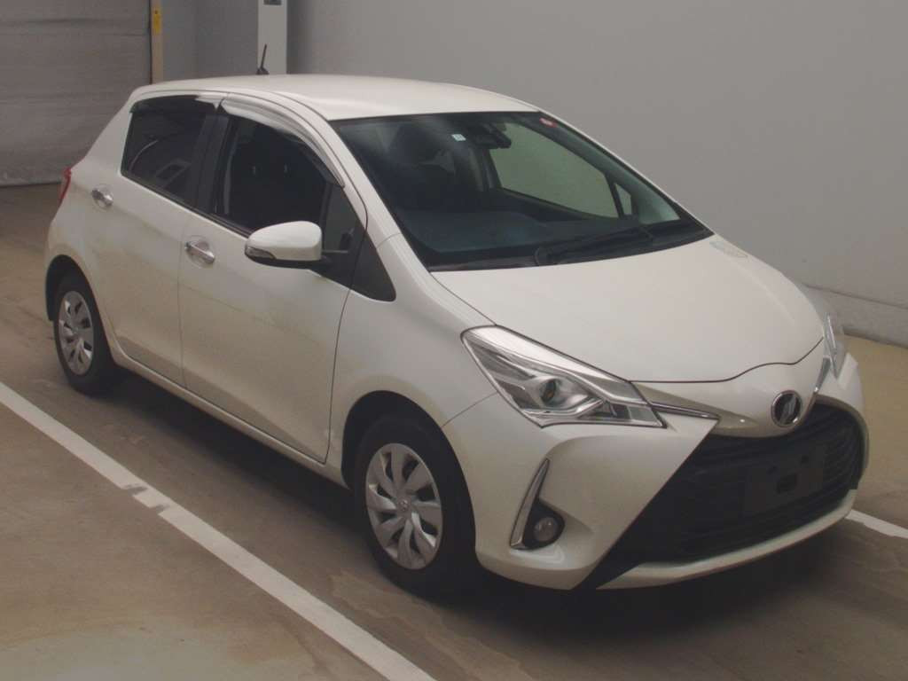 2019 Toyota Vitz KSP130[2]