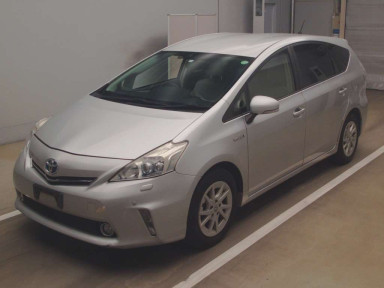 2012 Toyota Prius alpha