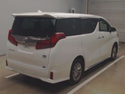 2023 Toyota Alphard Hybrid