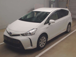 2017 Toyota Prius alpha