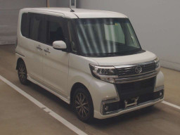 2017 Daihatsu Tanto Custom