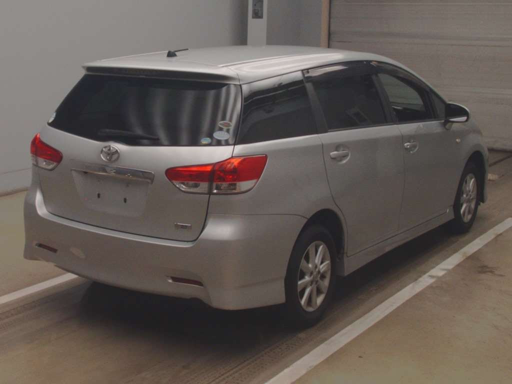 2011 Toyota Wish ZGE25W[1]