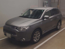 2013 Mitsubishi Outlander PHEV