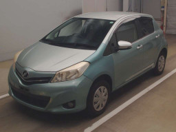 2011 Toyota Vitz