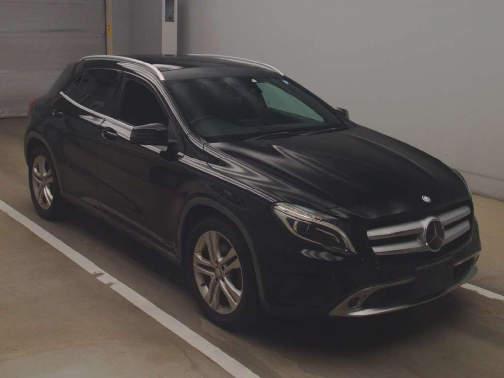 2014 Mercedes Benz GLA-Class 156946[2]