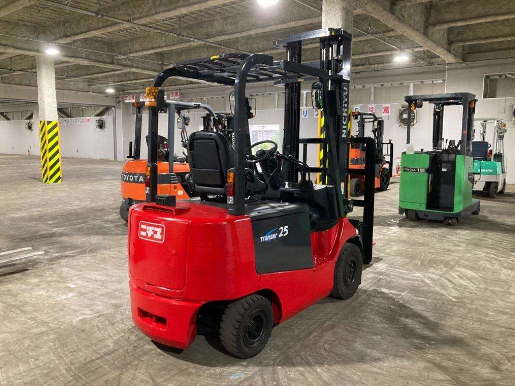 2017 Others Forklift FB25PN-77B-400SF[1]