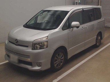 2008 Toyota Voxy