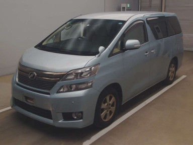 2014 Toyota Vellfire