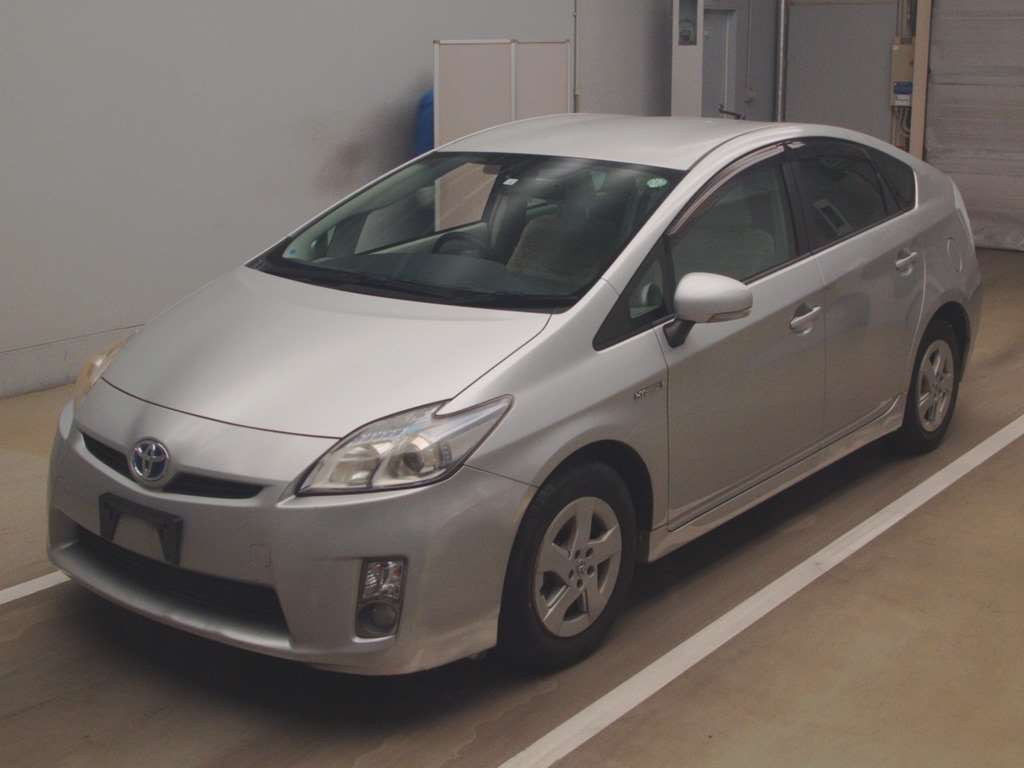 2010 Toyota Prius ZVW30[0]