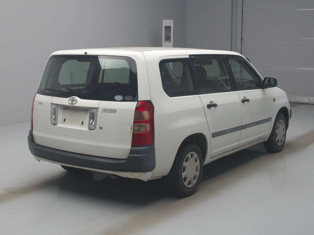 2005 Toyota Succeed Wagon NCP58G[1]