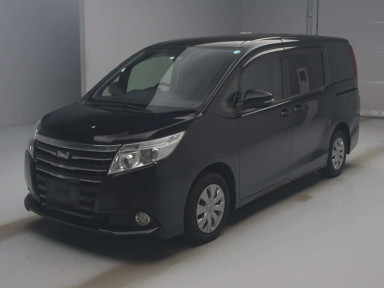 2016 Toyota Noah