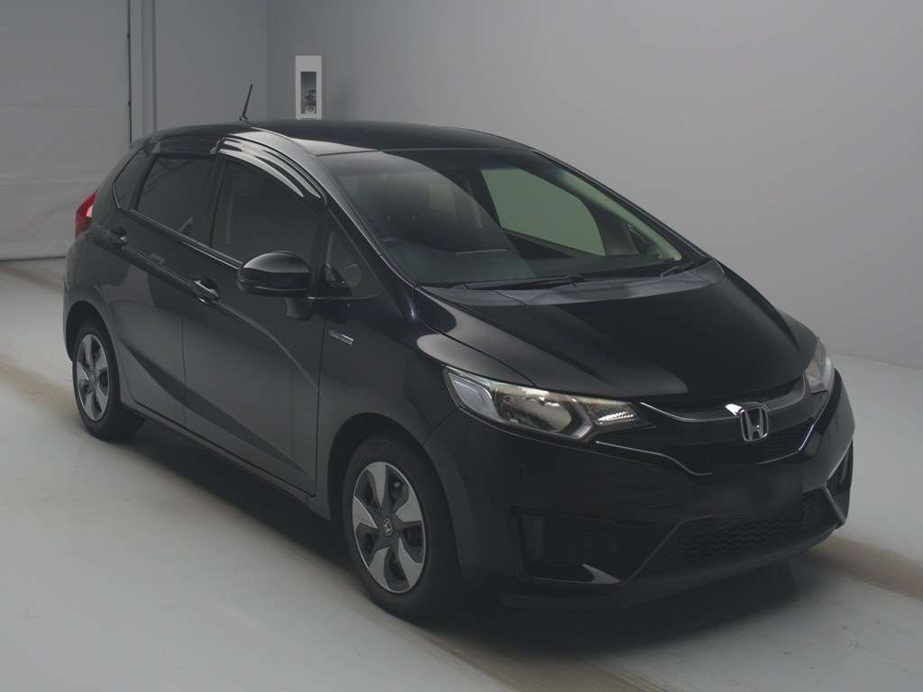 2016 Honda Fit Hybrid GP5[2]