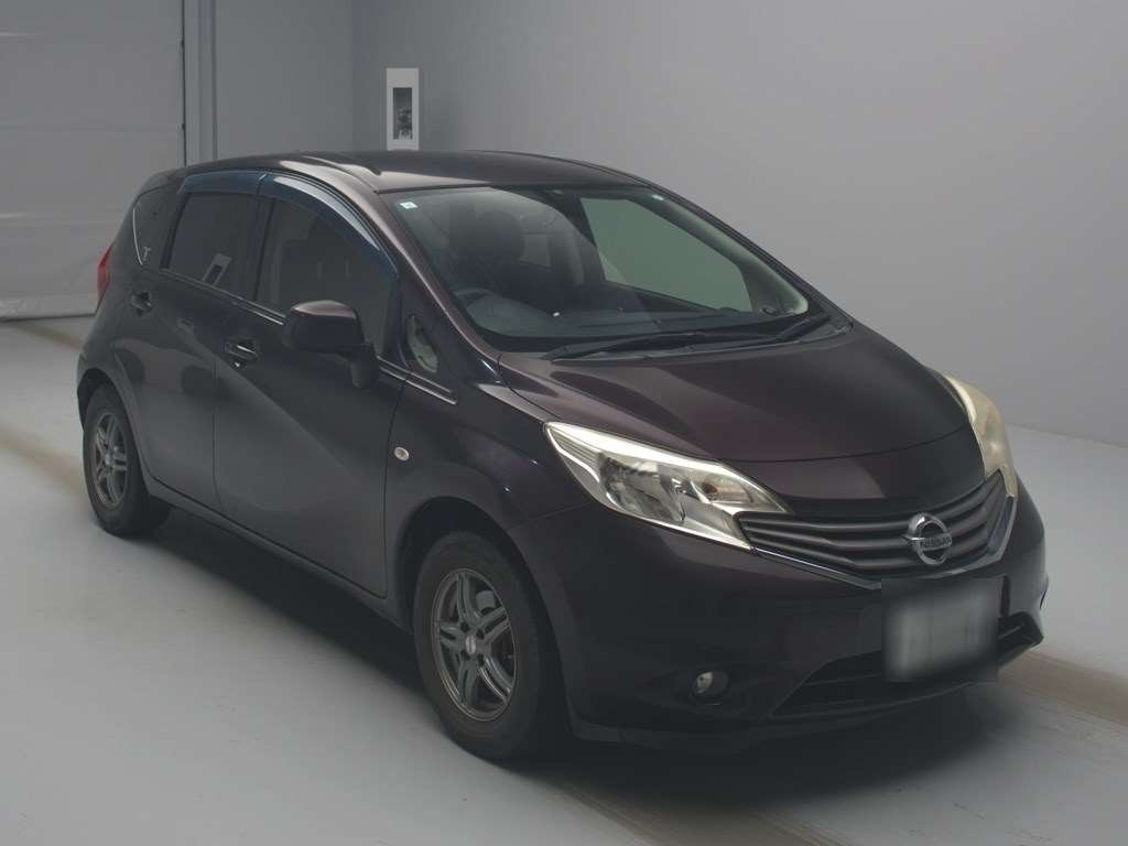 2013 Nissan Note E12[2]