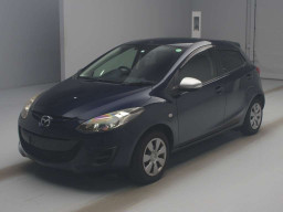 2014 Mazda Demio