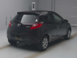 2013 Mazda Demio