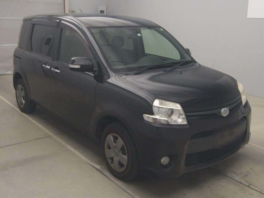 2014 Toyota Sienta NCP85G[2]