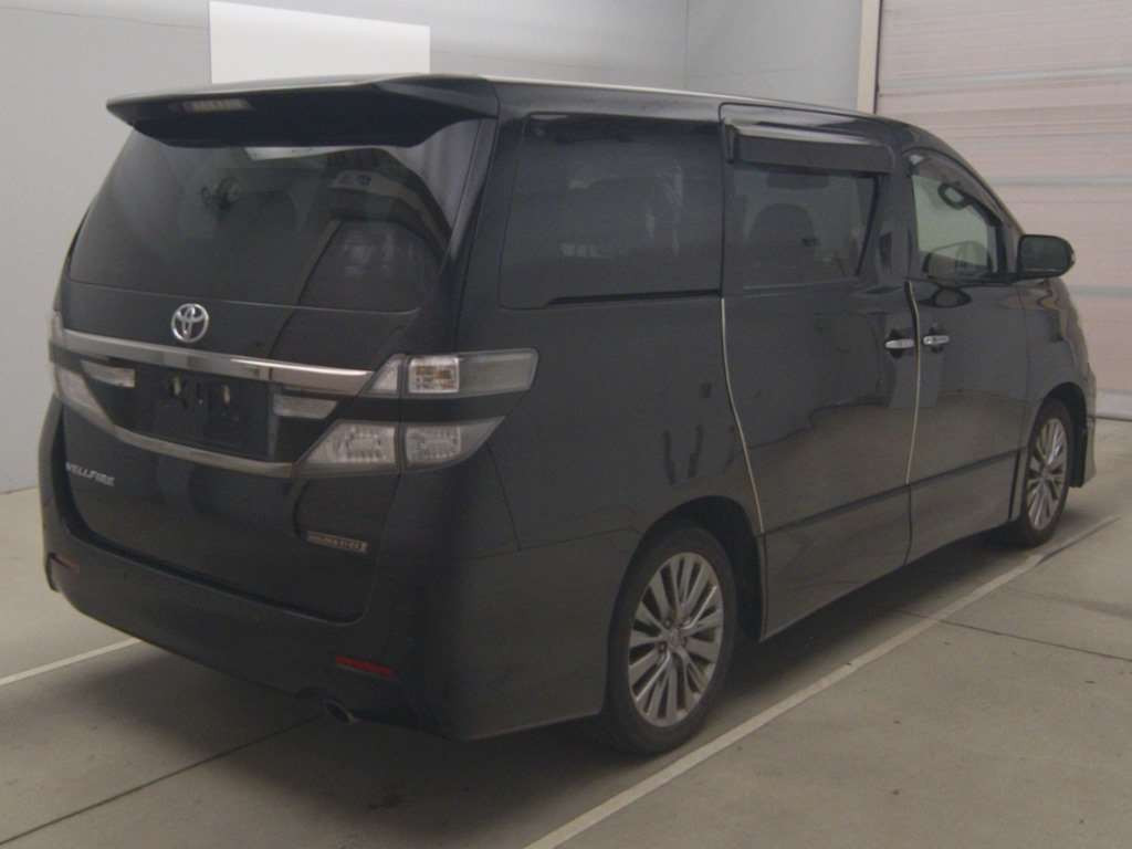 2014 Toyota Vellfire ANH20W[1]