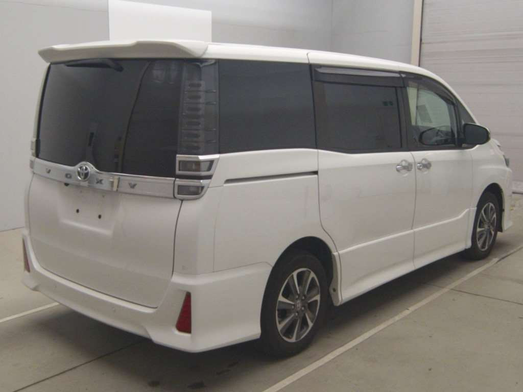 2021 Toyota Voxy ZRR80W[1]