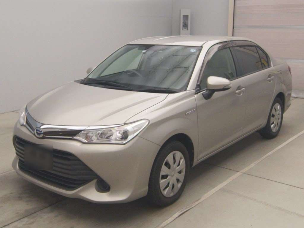 2015 Toyota Corolla Axio NKE165[0]