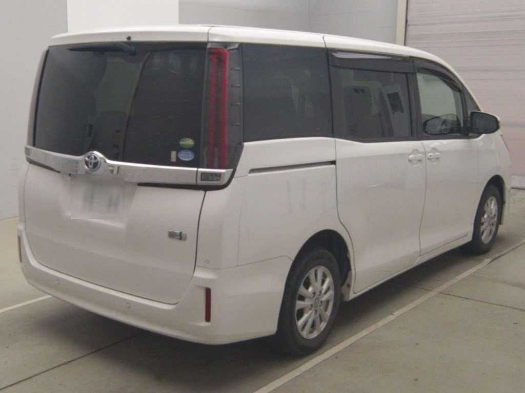 2020 Toyota Noah ZWR80G[1]