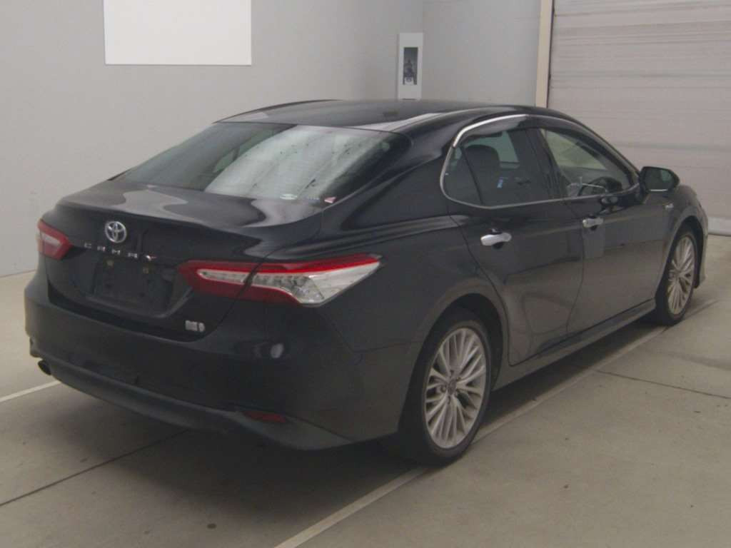 2017 Toyota Camry AXVH70[1]