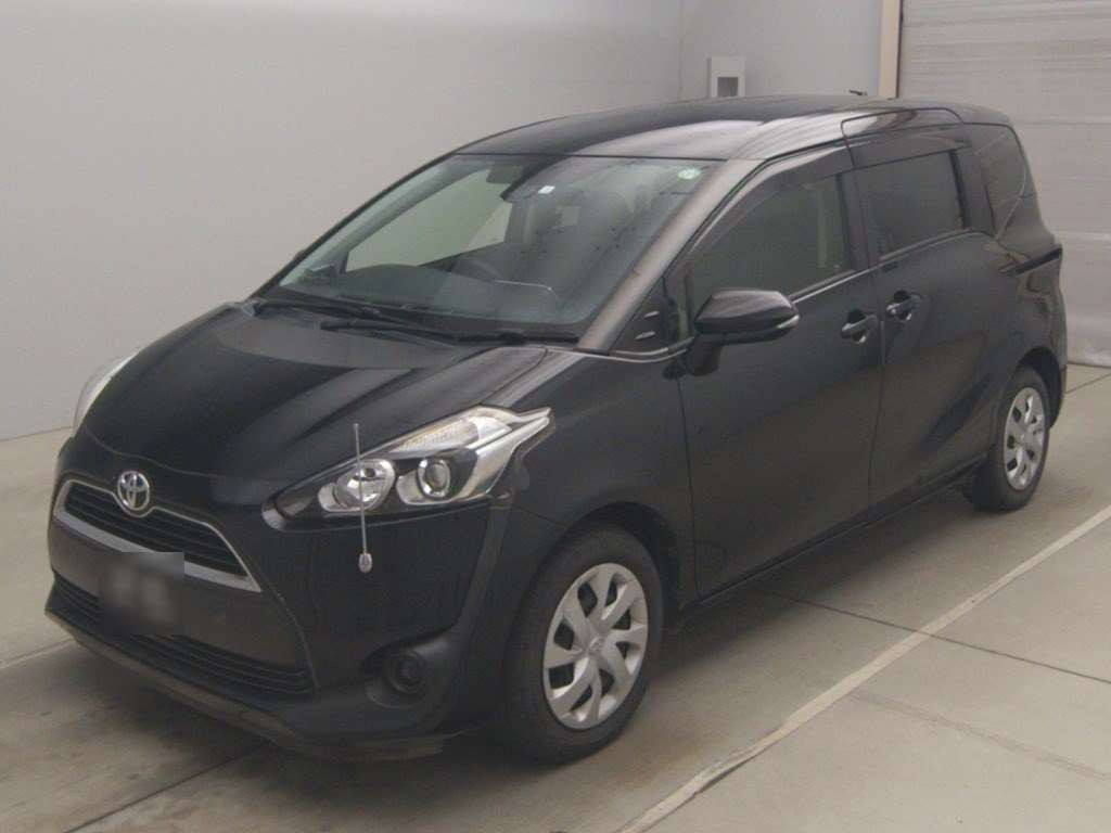 2016 Toyota Sienta NSP170G[0]