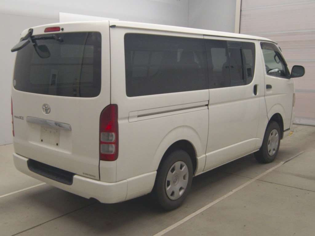 2008 Toyota Regiusace Van KDH206V[1]