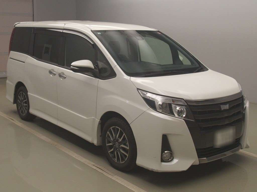 2016 Toyota Noah ZRR80W[2]