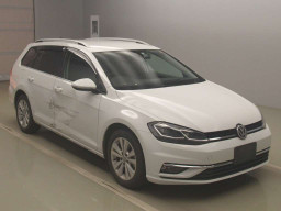 2017 Volkswagen Golf Variant