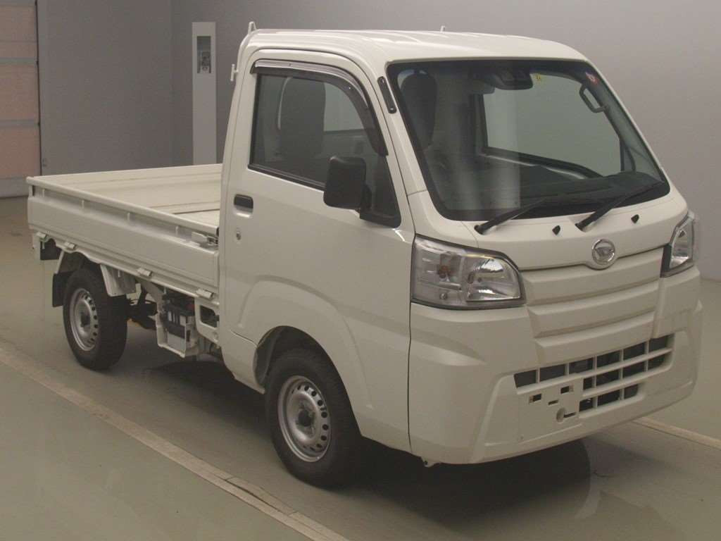 2018 Daihatsu Hijet Truck S510P[2]