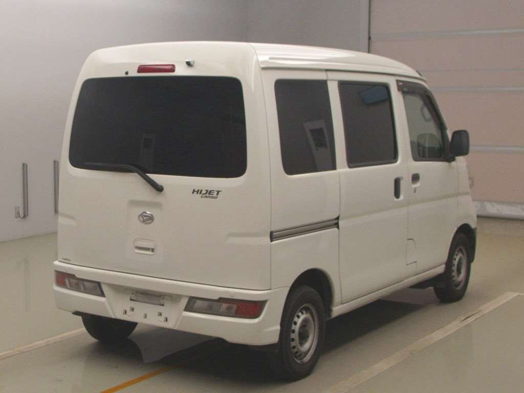 2020 Daihatsu Hijet Cargo S321V[1]