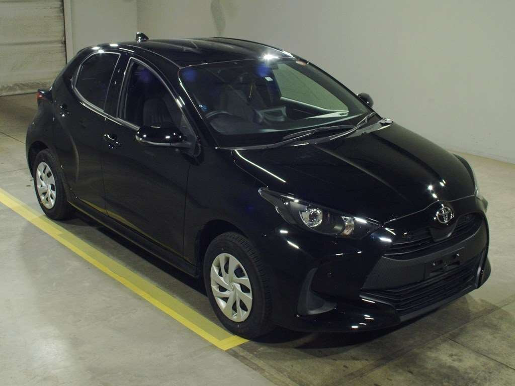 2022 Toyota YARIS MXPA15[2]