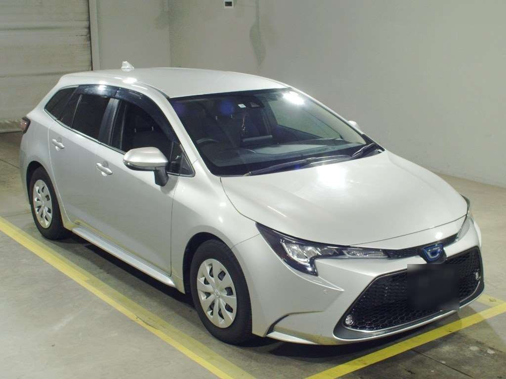 2021 Toyota Corolla Touring Wagon ZWE214W[2]