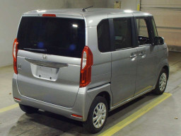 2022 Honda N-BOX