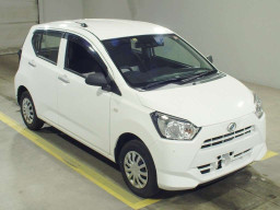 2019 Daihatsu Mira es