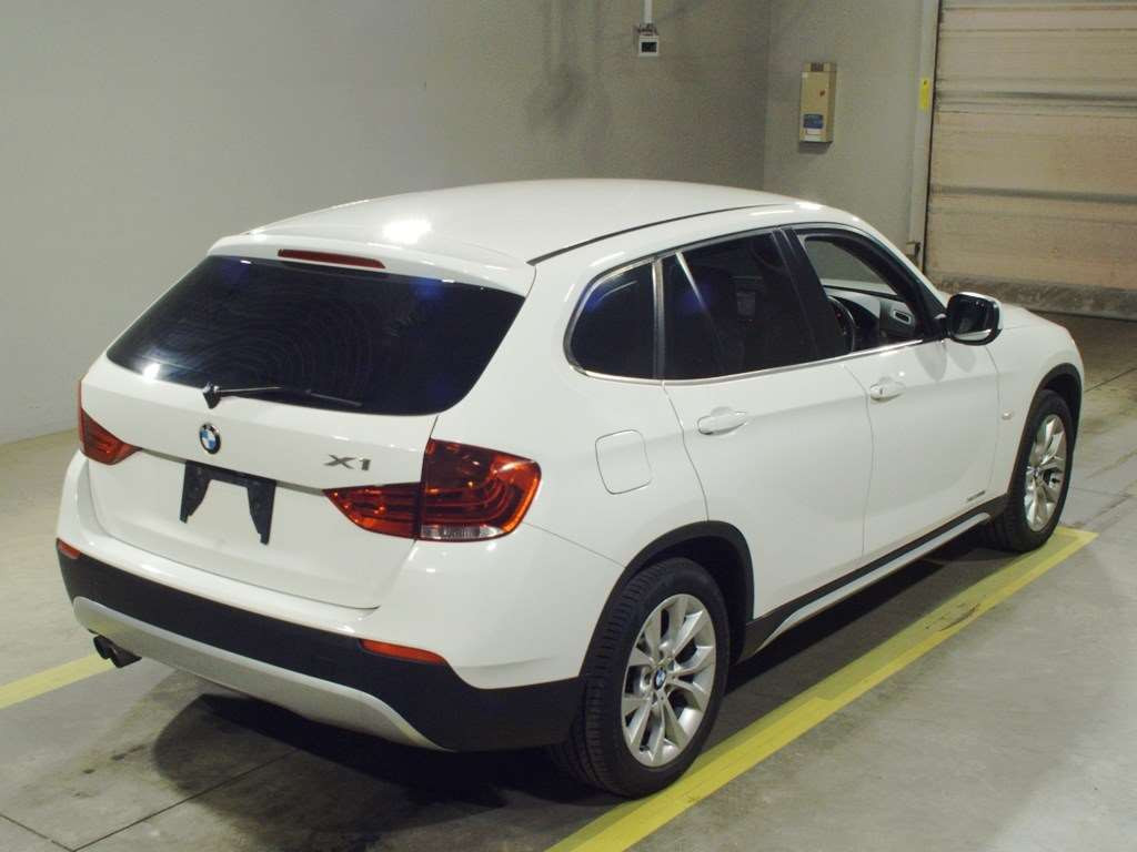 2012 BMW X1 VM20[1]