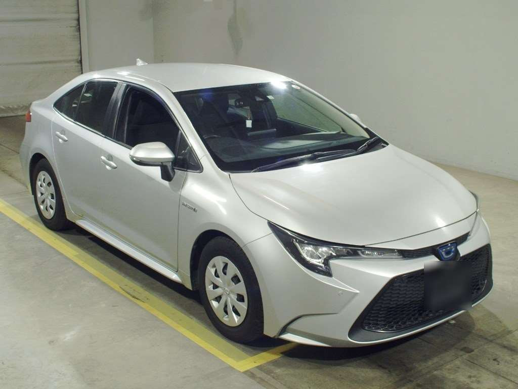 2019 Toyota Corolla Sedan ZWE214[2]