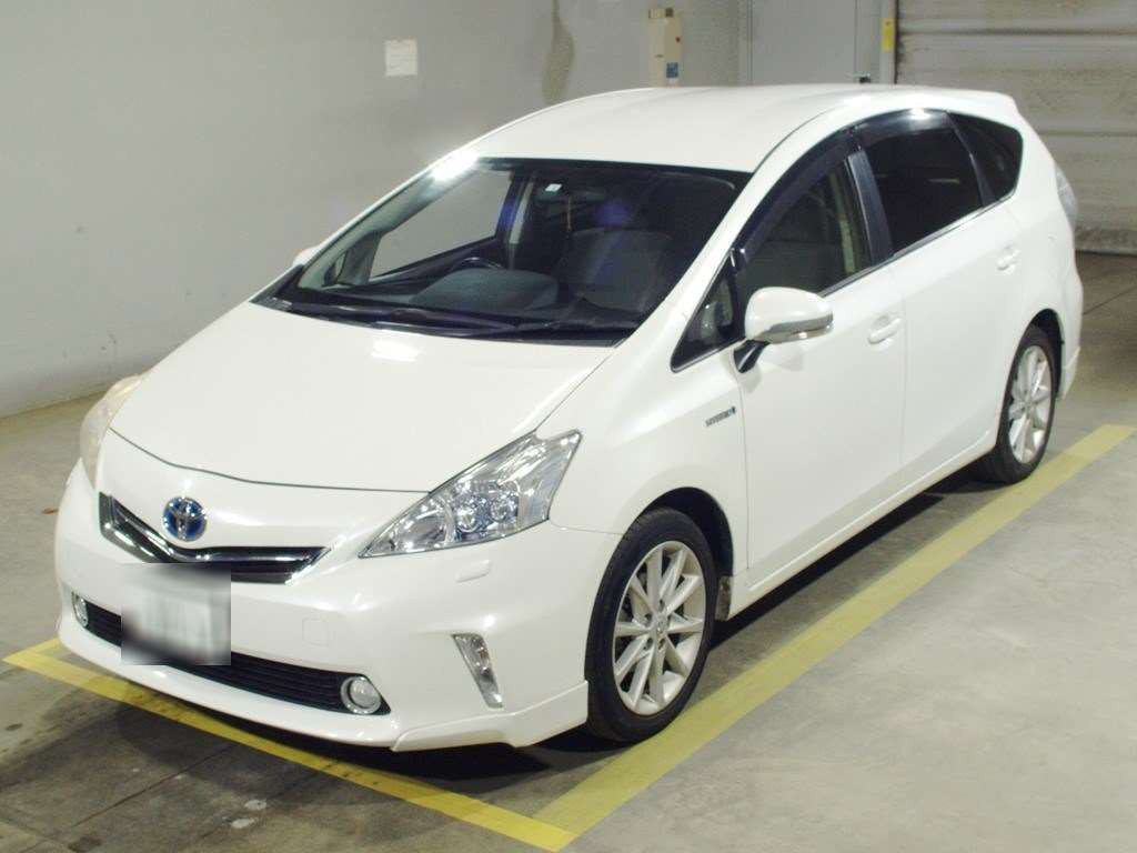 2012 Toyota Prius alpha ZVW41W[0]