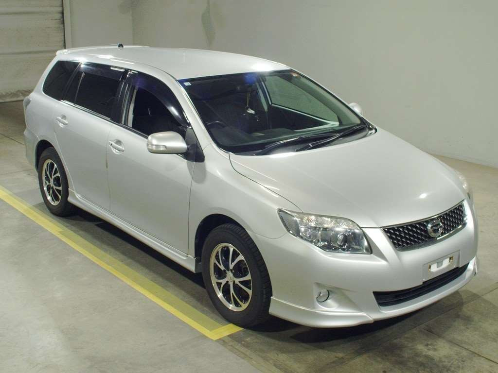 2010 Toyota Corolla Fielder ZRE144G[2]